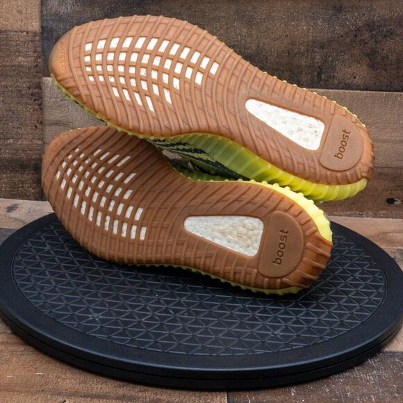 ADIDAS YEEZY 350V2 SEMI FROZEN YELLOW MENS ATHLETIC SHOES STREETWEAR SIZE 11 - Picture 4 of 9